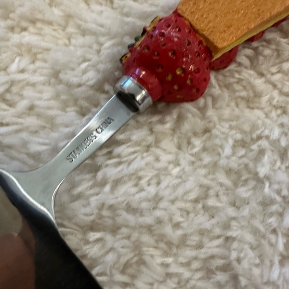 High Heel Cake Server - Picture 7 of 7